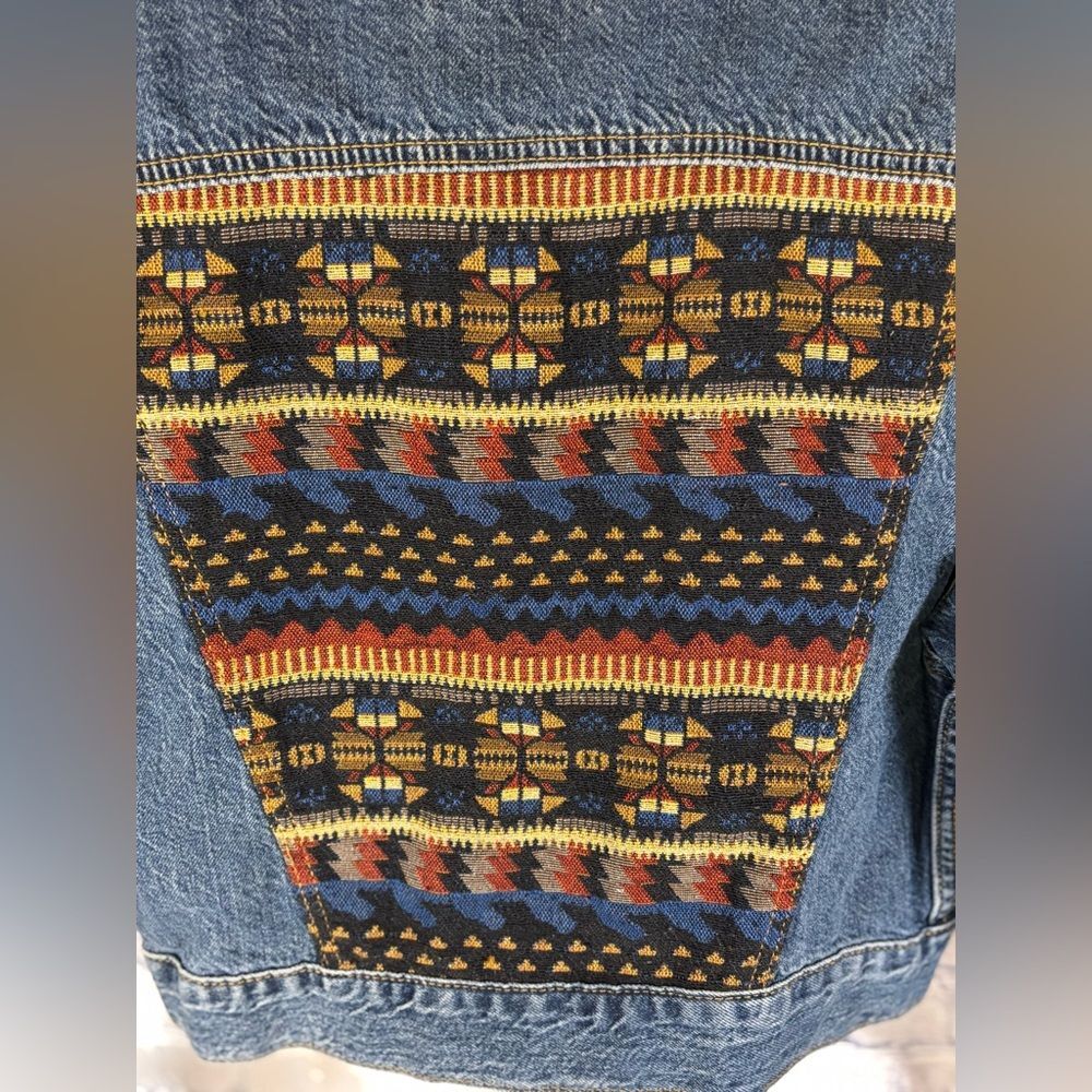 BDG Urban Outfitters Timber Creek Southwestern Coastal Cowgirl Denim Jacket M - Picture 4 of 10
